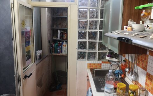 Semindipendente con verandina